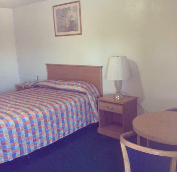 Апартаменты 1 Спальня, Hacienda Motel