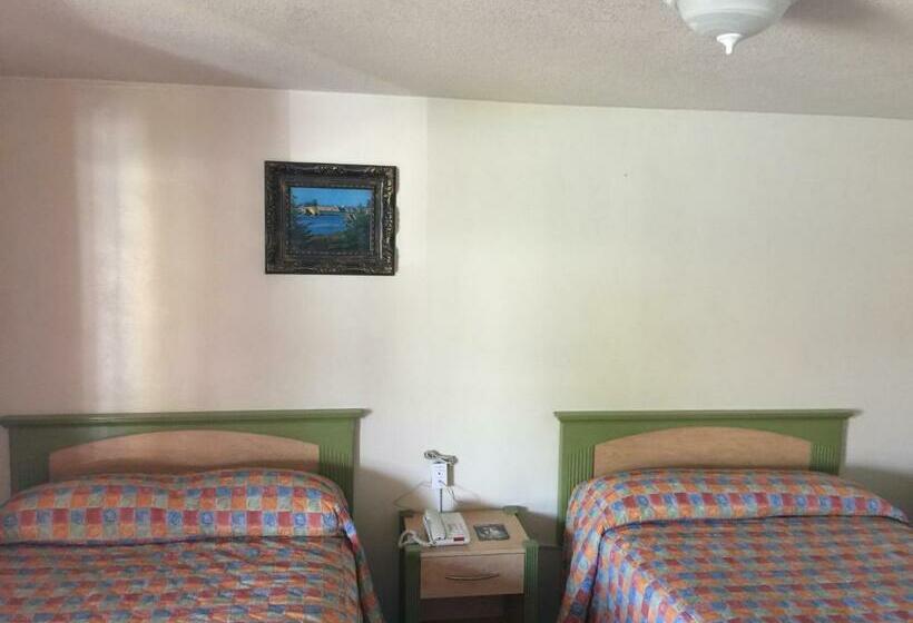 Апартаменты 2 Спальни, Hacienda Motel