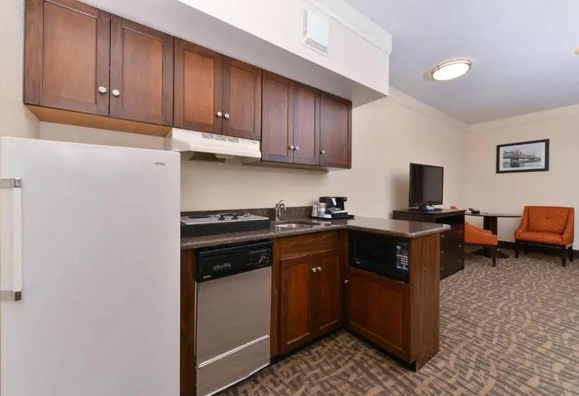 Sviitti, Best Western Plus Peoria