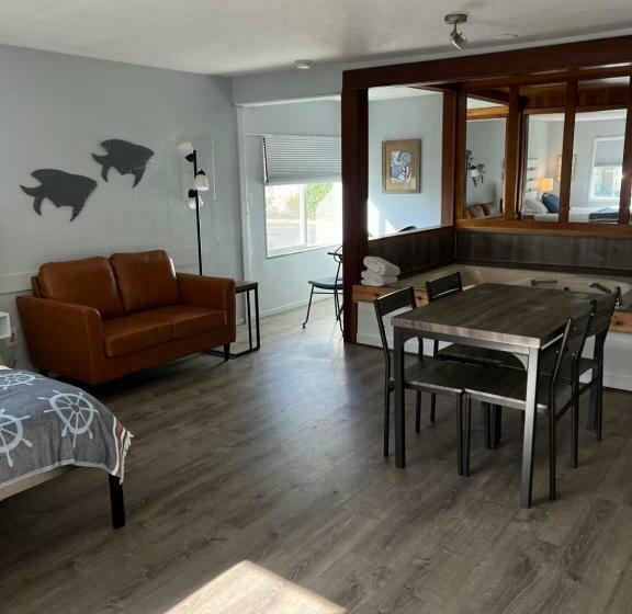 Хижина, Beaches Inn | Sandpiper Pier Cottage