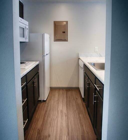 스위트, Z Loft Extended Stay