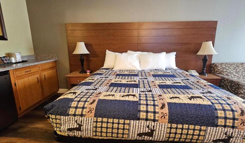 غرفة ديلوكس سرير كينج, Mill Village Motel