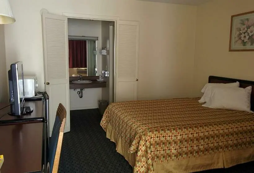 Standard-huone King-vuode, Economy Inn Toledo Perrysburg