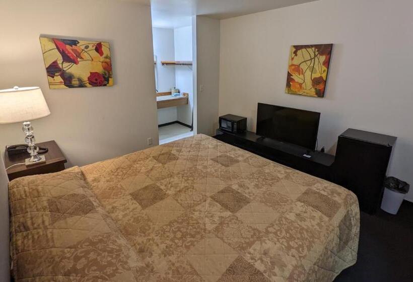 غرفة قياسية سرير كينج, Fairground Inn