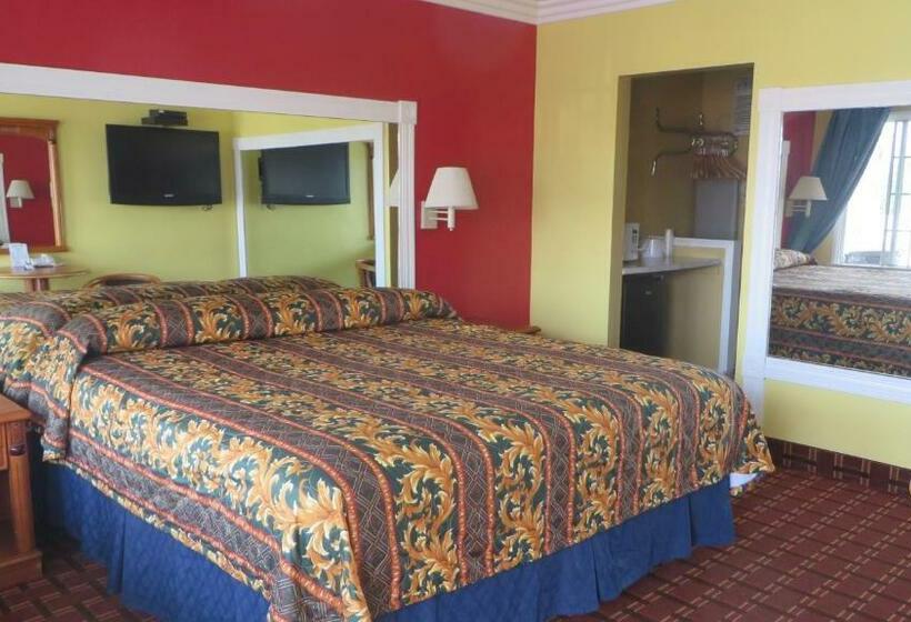 חדר סטנדרט עם מיטת קינג, Friendship Motor Inn