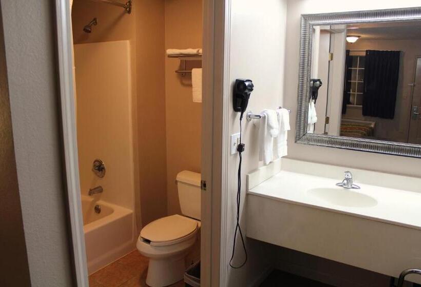 جناح ديلوكس, Highland Inn Denham Springs Baton Rouge East