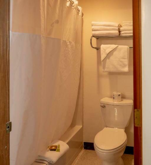 一楼标准间, Eagle Cap Chalets