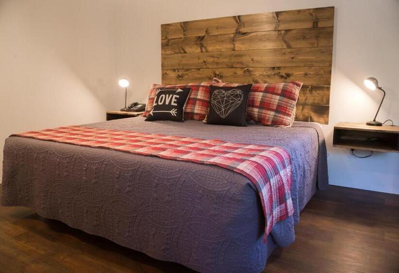 标准平房, Eagle Cap Chalets