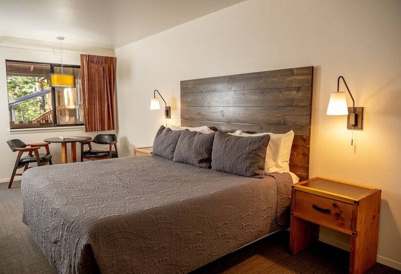 标准间, Eagle Cap Chalets