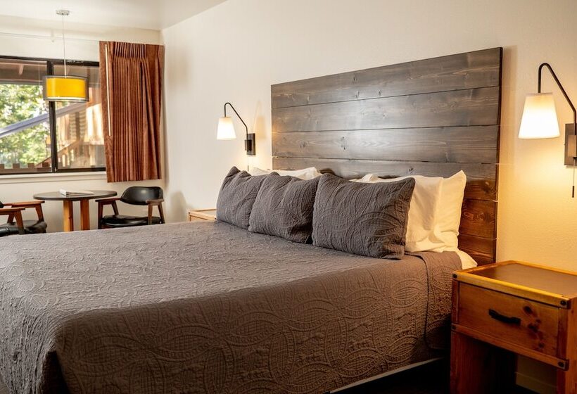 标准间, Eagle Cap Chalets