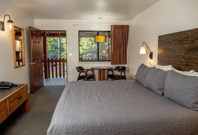 标准间, Eagle Cap Chalets