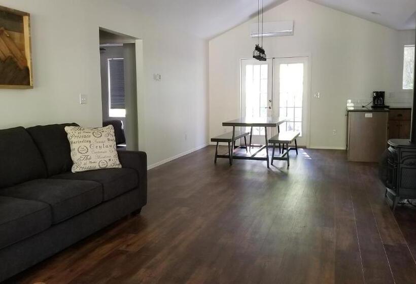 1间卧室的房子, Eagle Cap Chalets