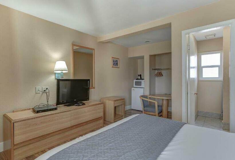 スタンダードルーム, Shasta Pines Motel & Suites