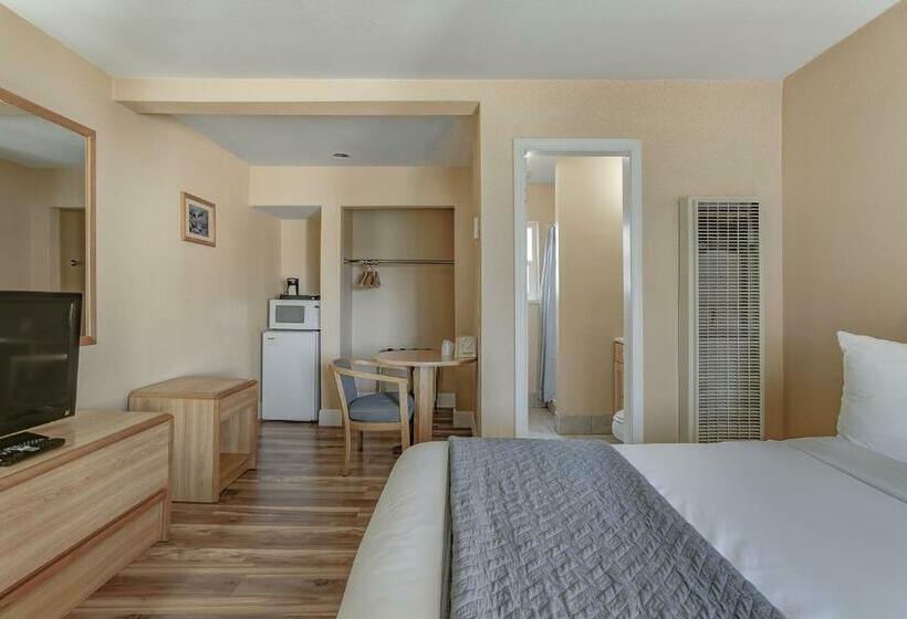 スタンダードルーム, Shasta Pines Motel & Suites