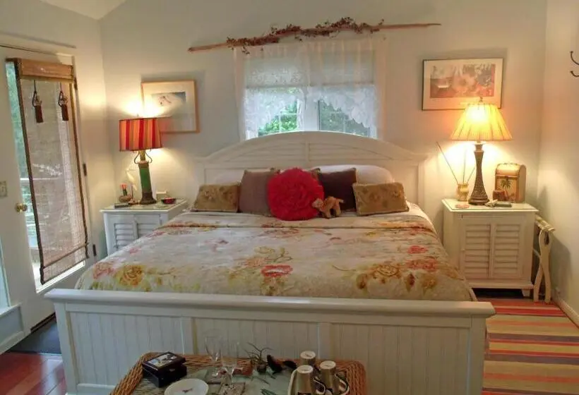 Standard-huone King-vuode, Inn To The Woods