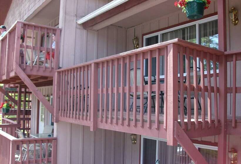 标准间, Boulder S Resort