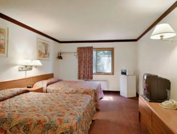 スタンダードルーム, Becker Inn & Suites