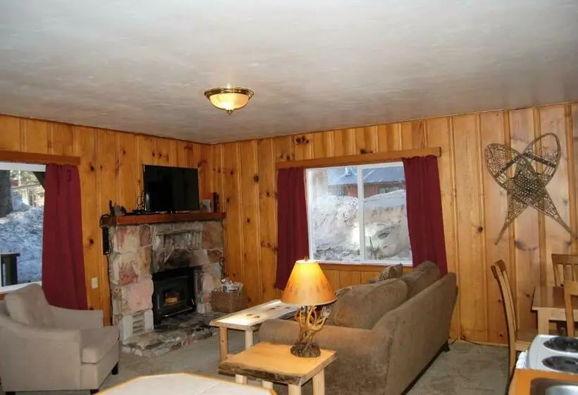 Sviitti, Edelweiss Lodge