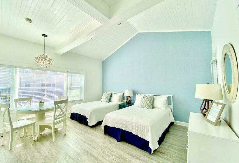 جناح ديلوكس, Windward At The Beach