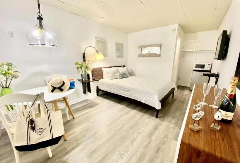 إستوديو قياسى, Windward At The Beach