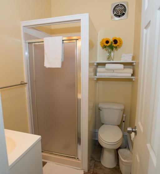 إستوديو ديلوكس, Windward At The Beach