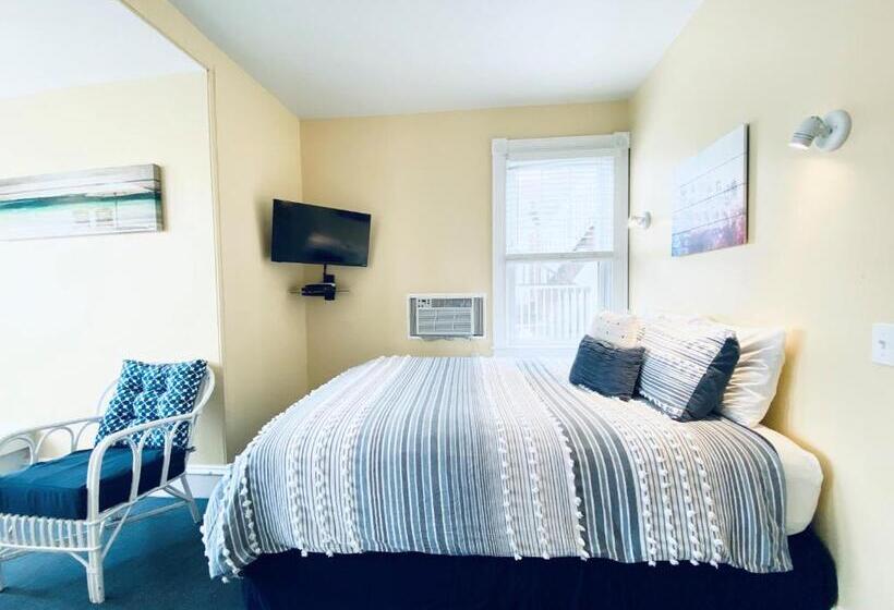 إستوديو ديلوكس, Windward At The Beach