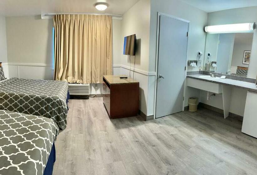 Номер Стандарт 2 Двуспальные Кровати, Americas Inn & Suite