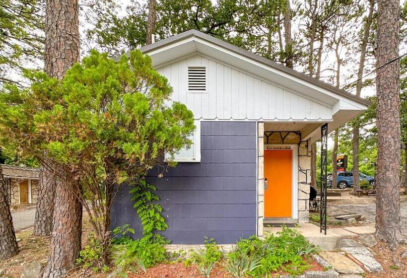 خانه 1 خوابه, The Wanderoo Lodge