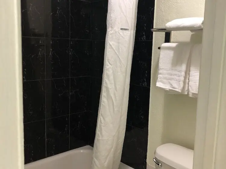 Standard-huone 2 Parivuodetta, Travelodge By Wyndham Fort Myers North