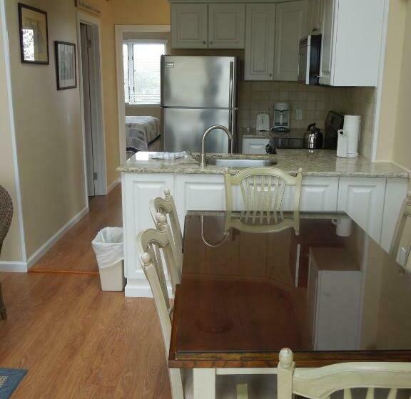 جناح غرفتين نوم, Windward Shores