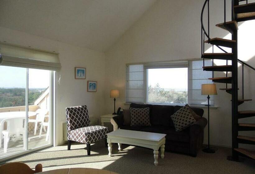 جناح غرفتين نوم, Windward Shores