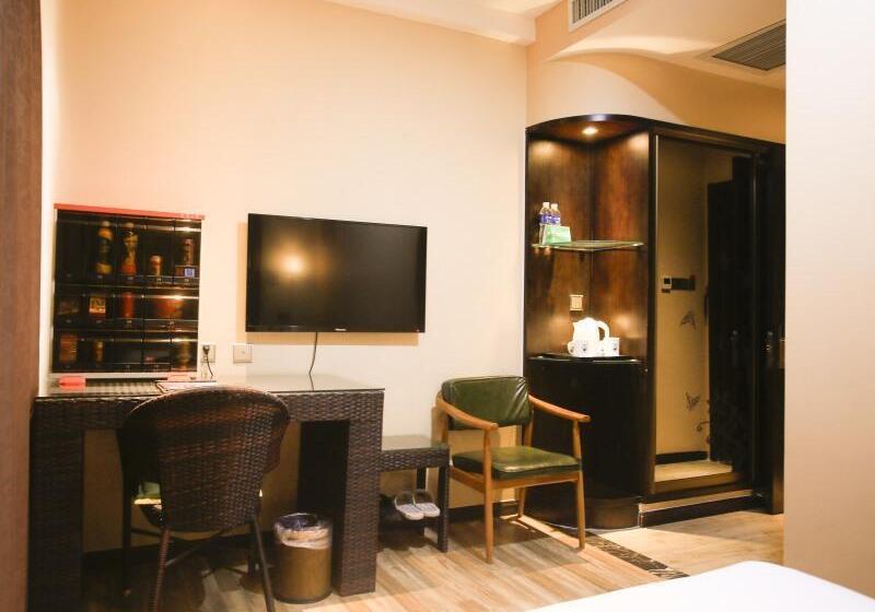 Номер Стандарт, Greentree Inn Shandong North Weihai Station North International Bathing Beach Business