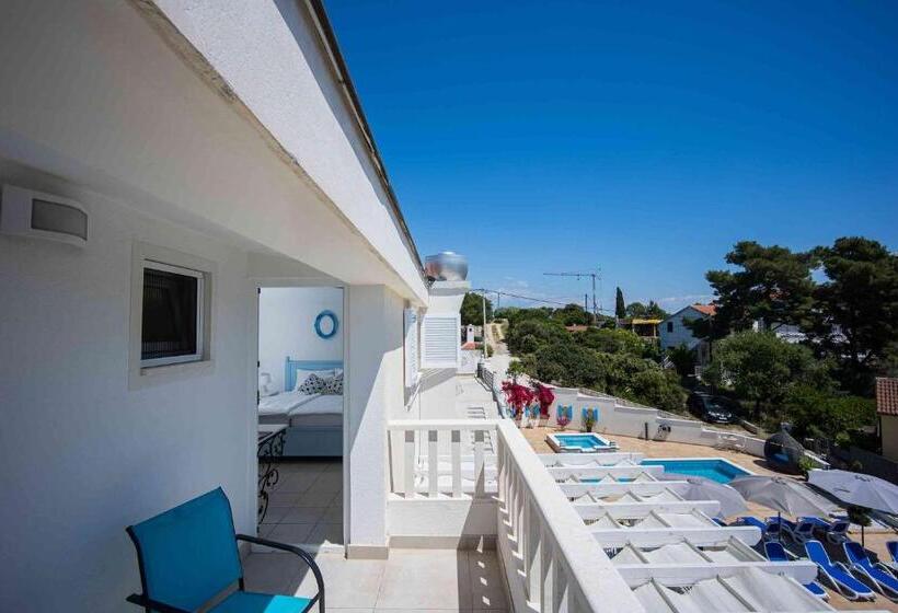 اتاق استاندارد با بالکن و چشم‌انداز دریا, Boutique Guesthouse Sveti Petar, On The Beach, Heated Pool & Boat Berth   Adult Only