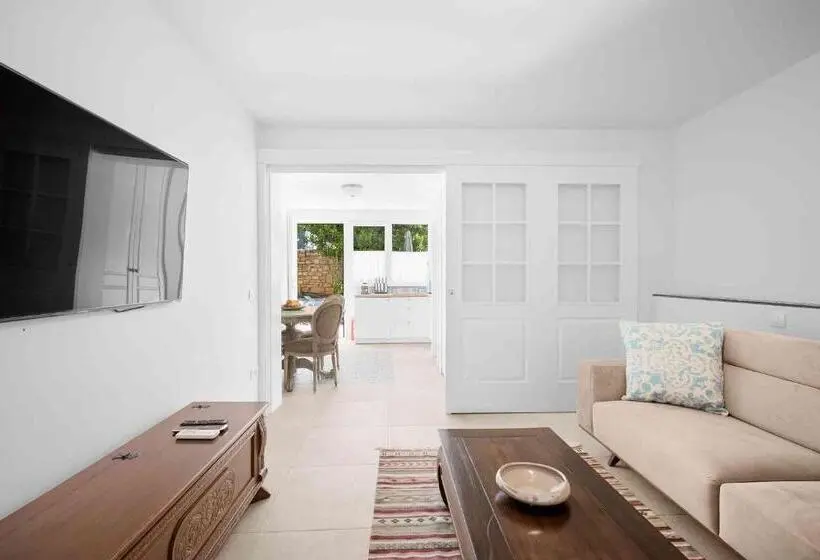 プールの見える1ベッドルームアパートメント, Boutique Guesthouse Sveti Petar, On The Beach, Heated Pool & Boat Berth Adult Only