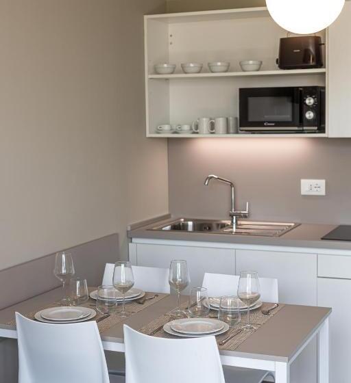 آپارتمان کلاسیک 1 خوابه, Virtual Superior Apartments Milano Opera