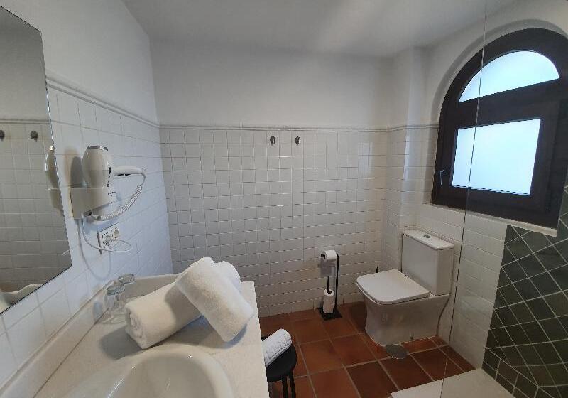 标准间带阳台, Ic Hoteles   Restaurante Casa García Almonaster La Real