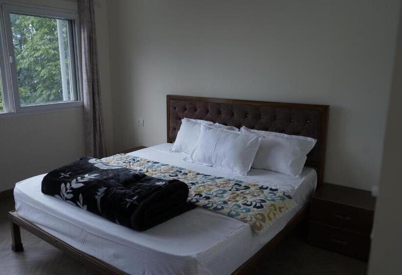 스탠다드 룸 산 전망, Kedar Wonderland Heli Resort