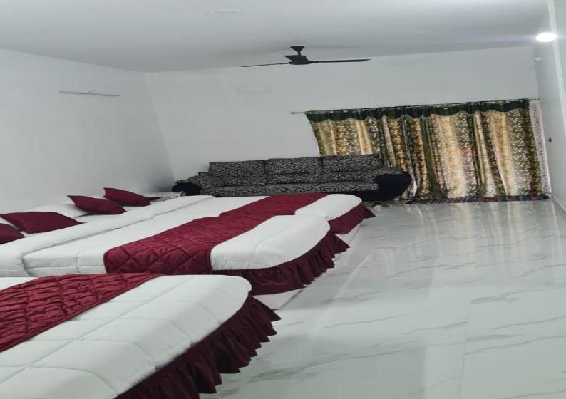 וילה בת 3 חדרי שינה, Greenwoods Farm House