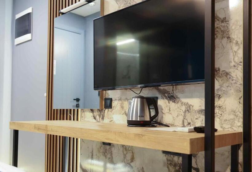 标准间, Premium Hotel, Mediterranean Food & Mezze Bar