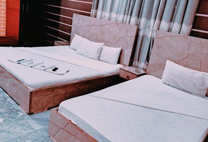 اتاق خانوادگی, Royalvilla Guest House Karachi 1