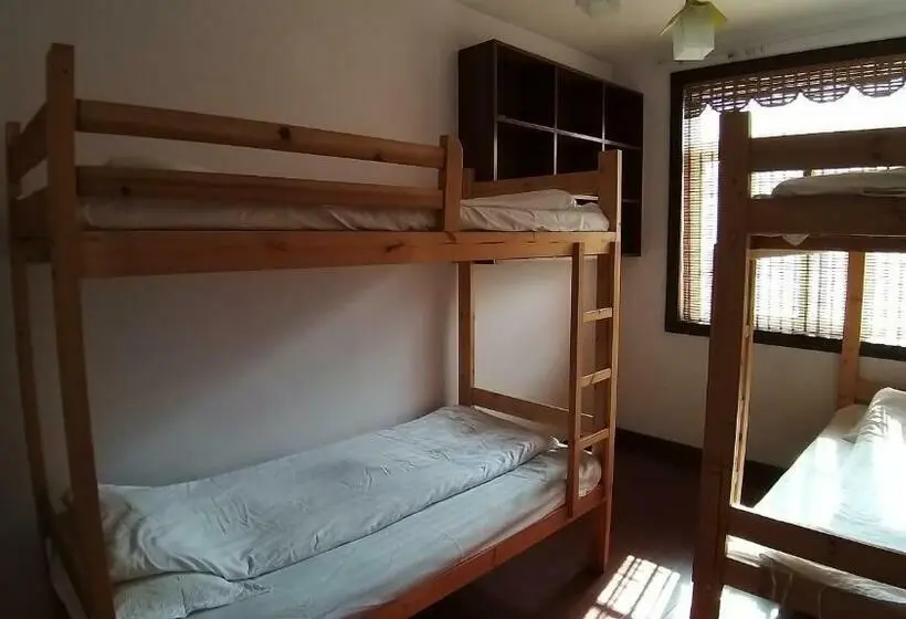 Lit en Chambre Commune, Makerhouse Hostel