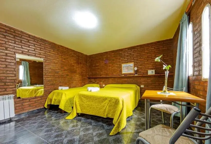 スタンダード４人部屋, Nuevo Hotel Carmel