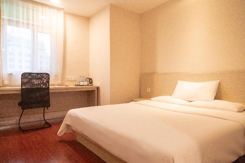 Superior Room, Hanting  Shiyan People Square