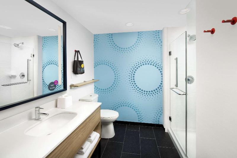 Superior Room, Hanting  Shiyan People Square