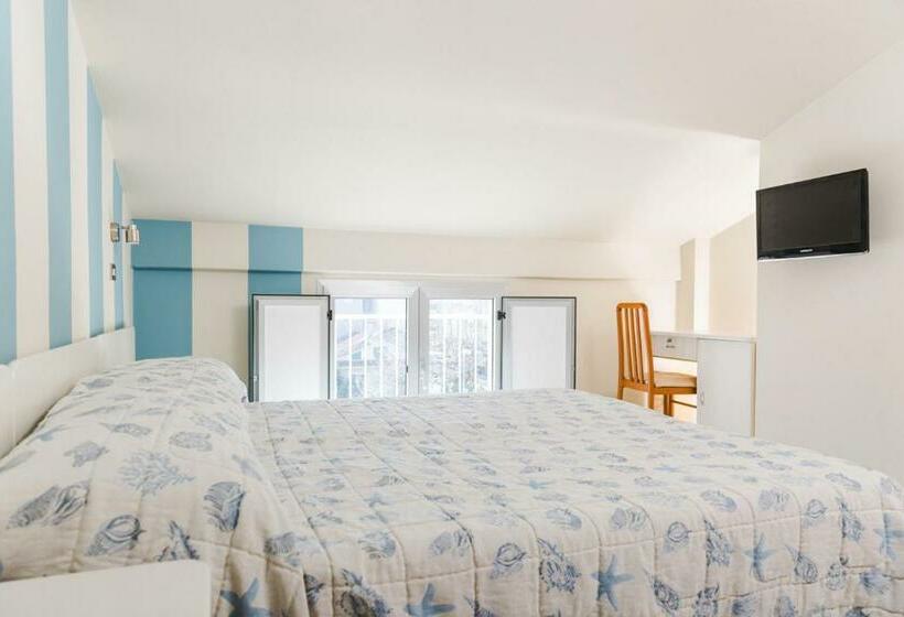 ペントハウスルーム, Letizia