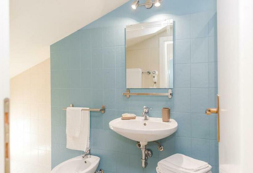 ペントハウスルーム, Letizia