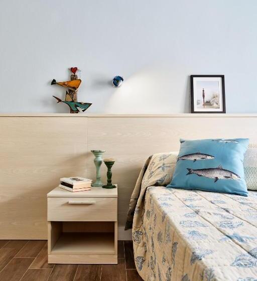 景色の見えるスタンダード4人部屋, Letizia