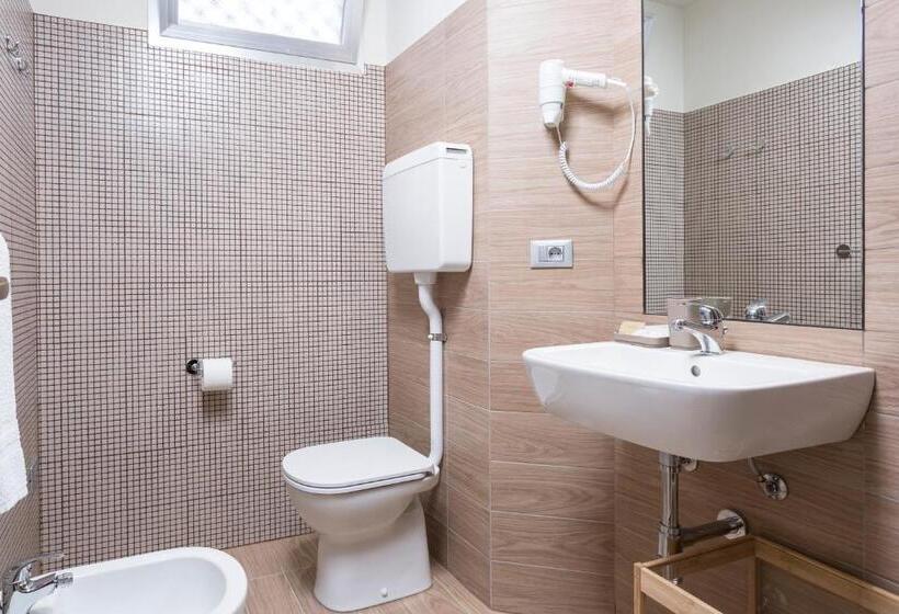 スタンダードルーム, Letizia