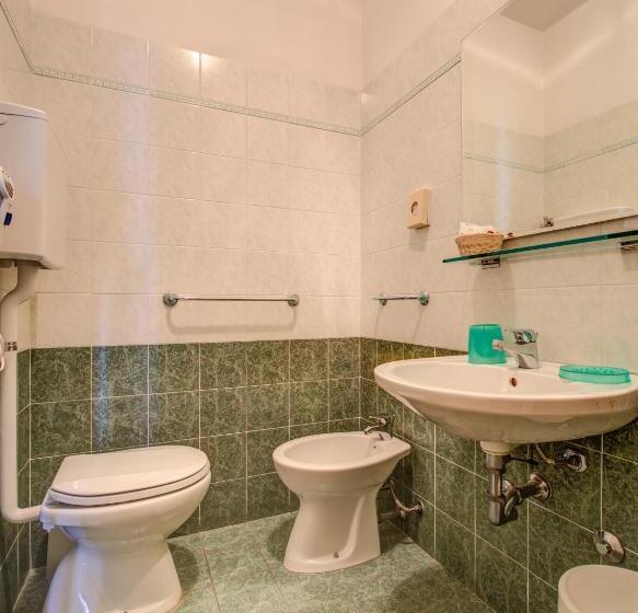 オーシャンビュースタンダードルーム, Letizia