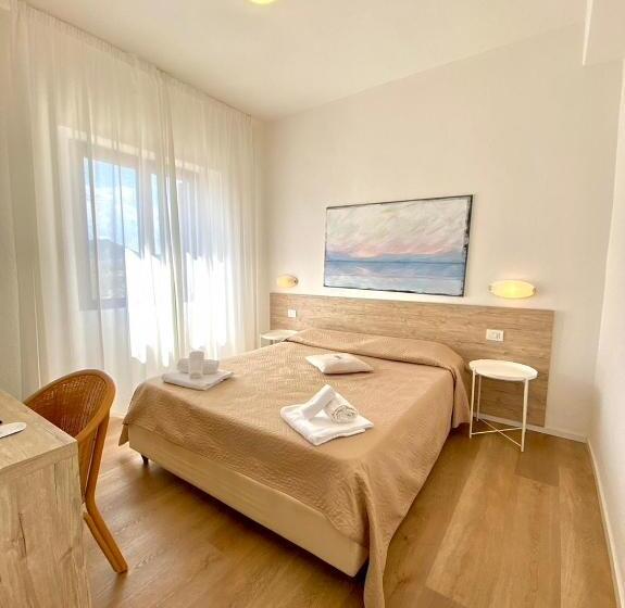 标准间, Onda Marina